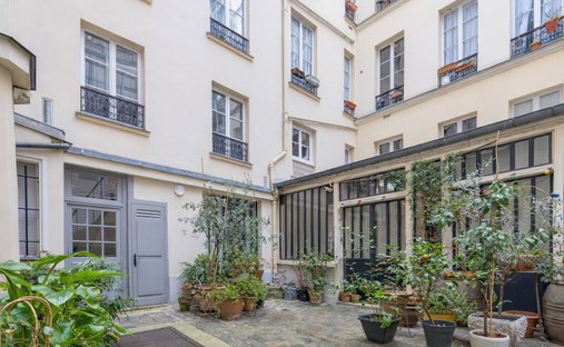 Apartment in République - Saint Ambroise, Paris, Ile-de-France 1