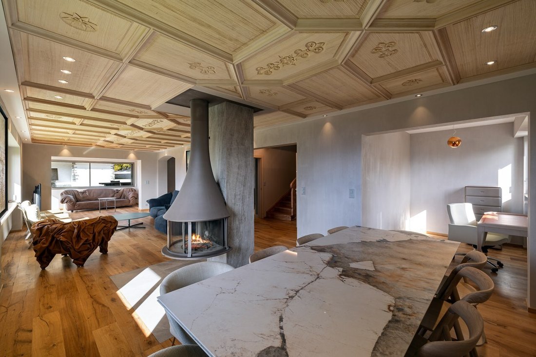 Chalet in Crans-Montana, Valais, Switzerland 2 - 17470769