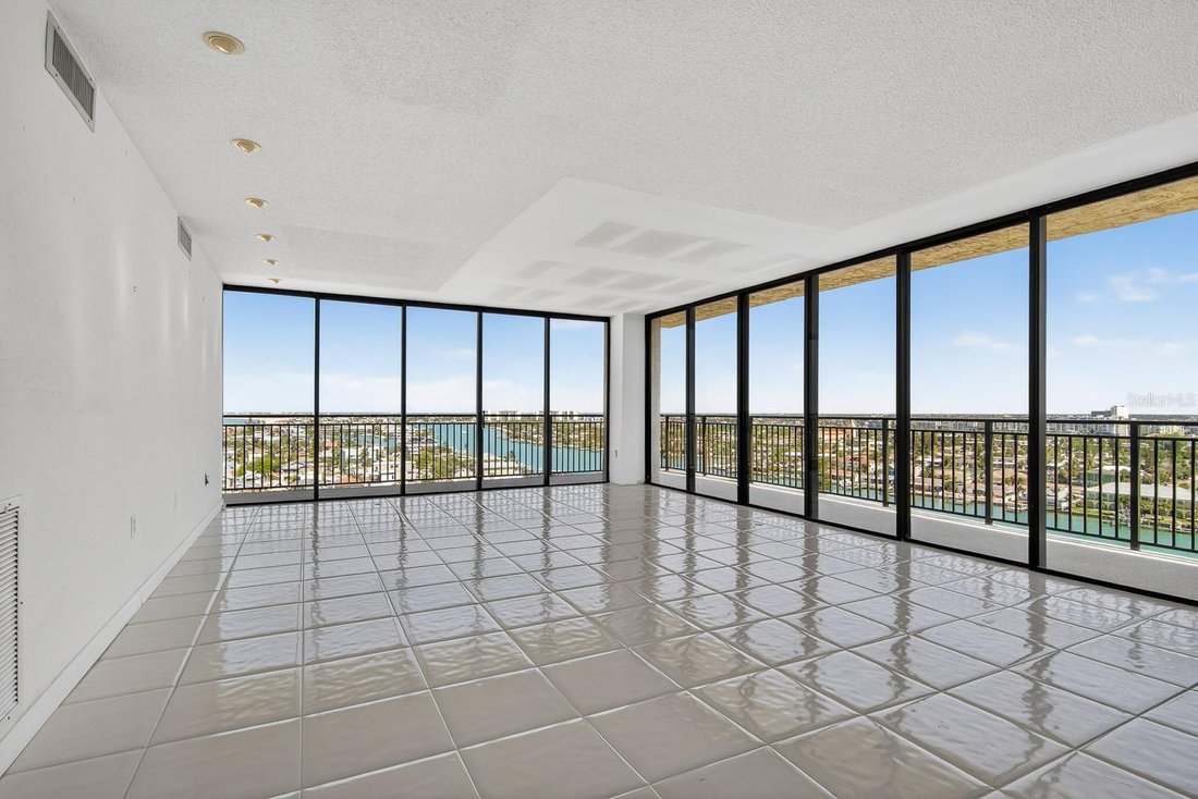 Condo in St. Pete Beach, Florida, United States 5 - 17473540