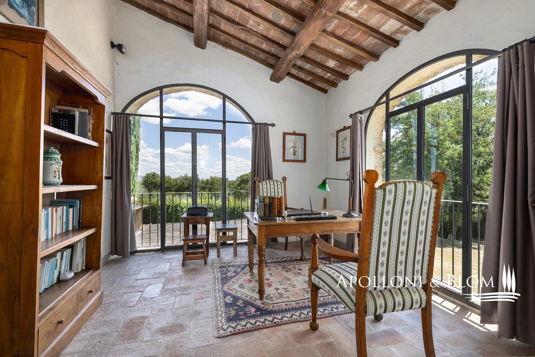 House in Center, Cortona, Tuscany 2 - 17473965