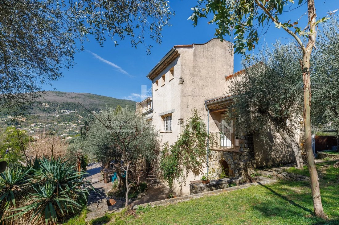 Villa in Grasse, Provence-Alpes-Côte d'Azur, Frankreich 1 - 16629818