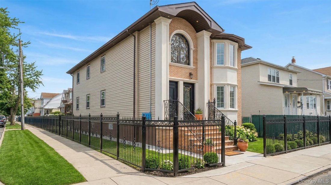 House in New York, New York, United States 2 - 17333592