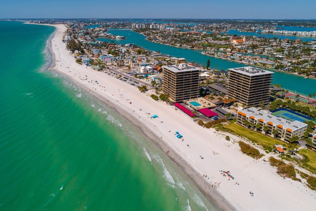 Condo in St. Pete Beach, Florida, United States 2 - 17473540