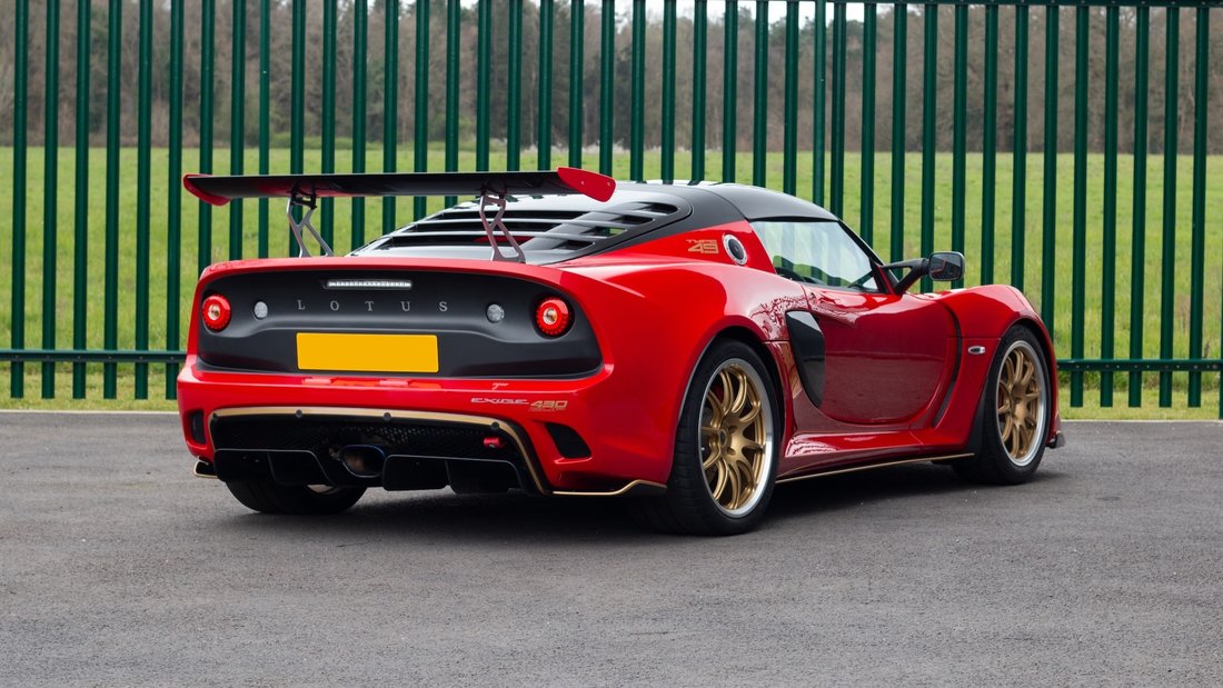 Cabriolet in Sunningdale, United Kingdom 4 - 17474297