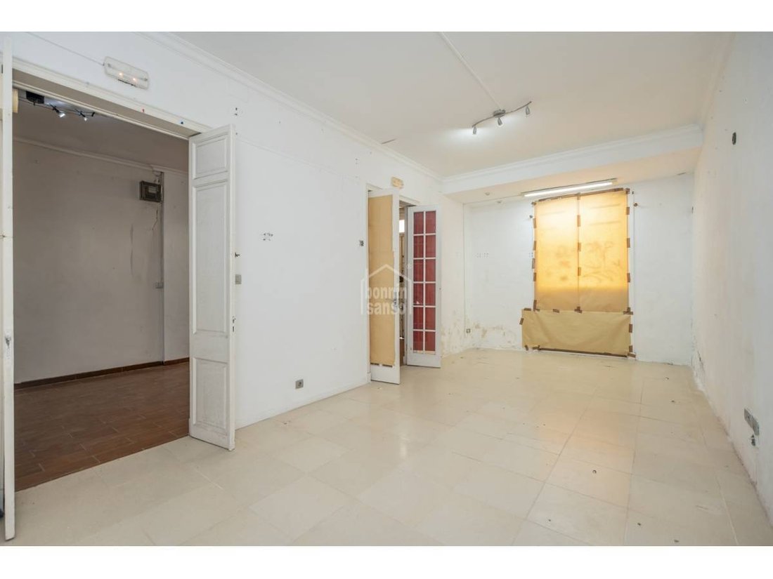 Townhouse in Maó / Mahón, Balearic Islands, Spain 5 - 11880386