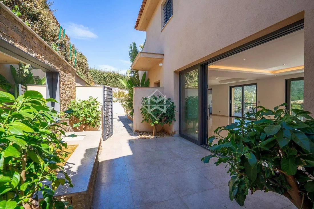 Villa in Ville-Les Saquedes-Le Bouillonnet, Sainte-Maxime, France 5 - 17472068