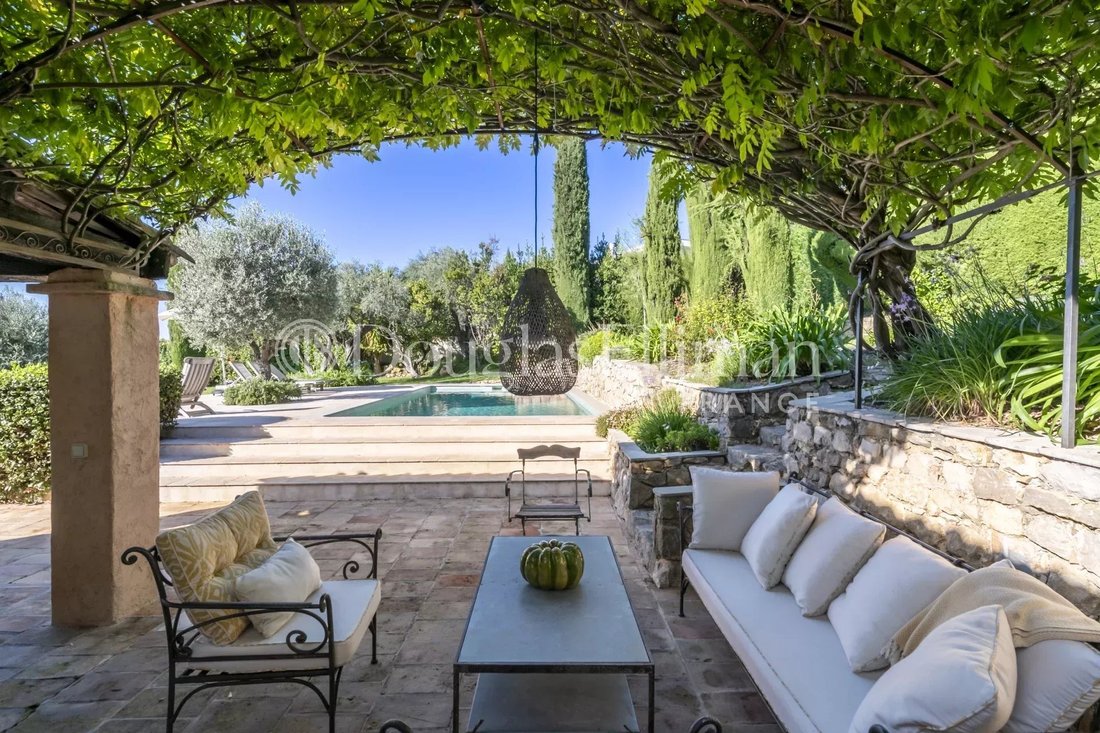 House in Opio, Provence-Alpes-Côte d'Azur, France 3 - 14963593