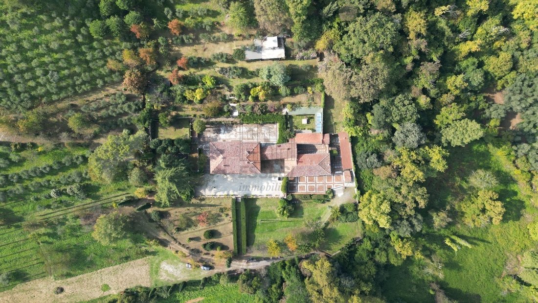 Villa in Heilige Maria del Giudice - San Lorenzo a Vaccoli, Lucca, Toskana 5 - 17473180