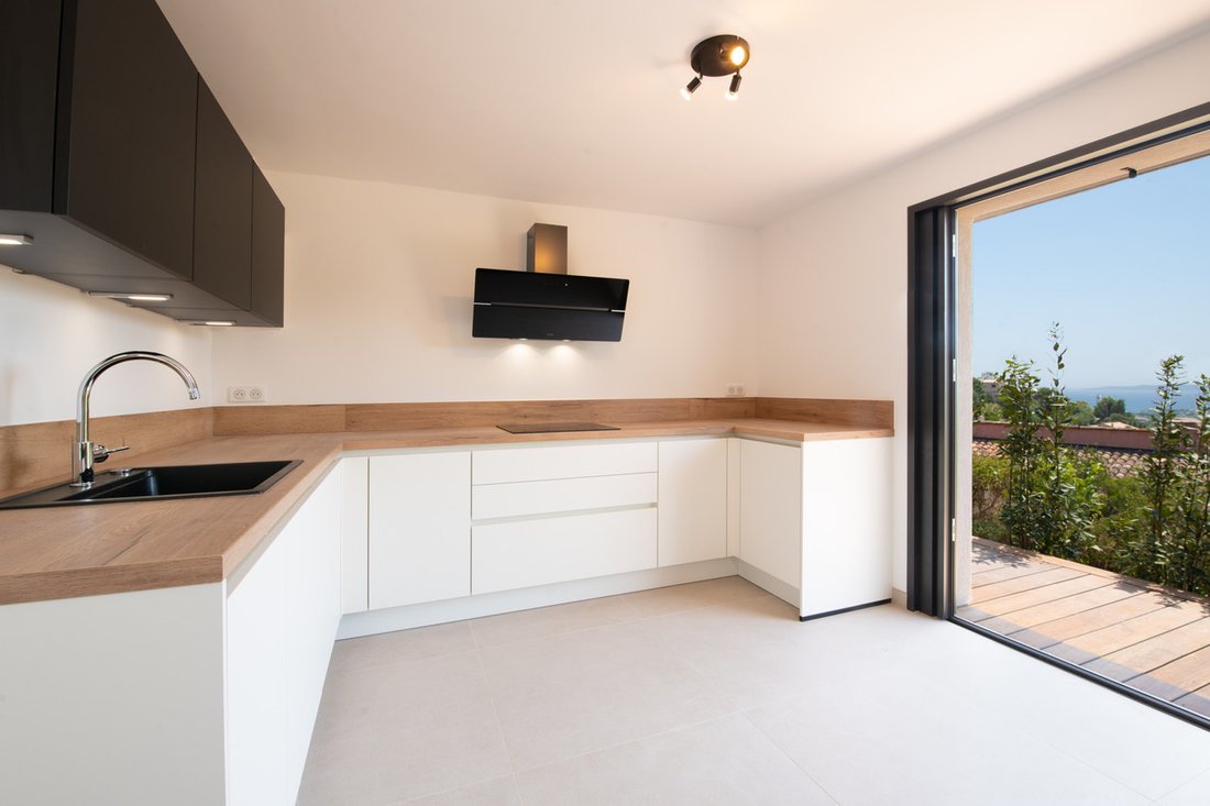 Villa in Les Issambres, Roquebrune-sur-Argens, France 5 - 17473671