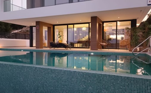 Villa in Estepona, Andalusia, Spain 1
