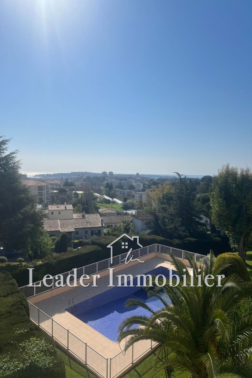 Apartment in Les Cougoulins-Rastines, Antibes, France 3 - 17471508