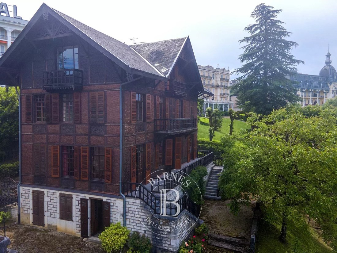 Estate in Centre Ville Nord, Aix-les-Bains, France 3 - 17470987