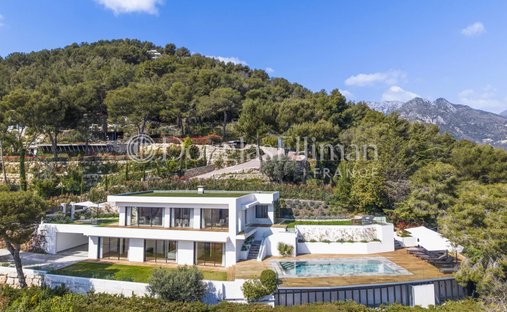 Villa à Val de Gorbio, Roquebrune-Cap-Martin, France 1