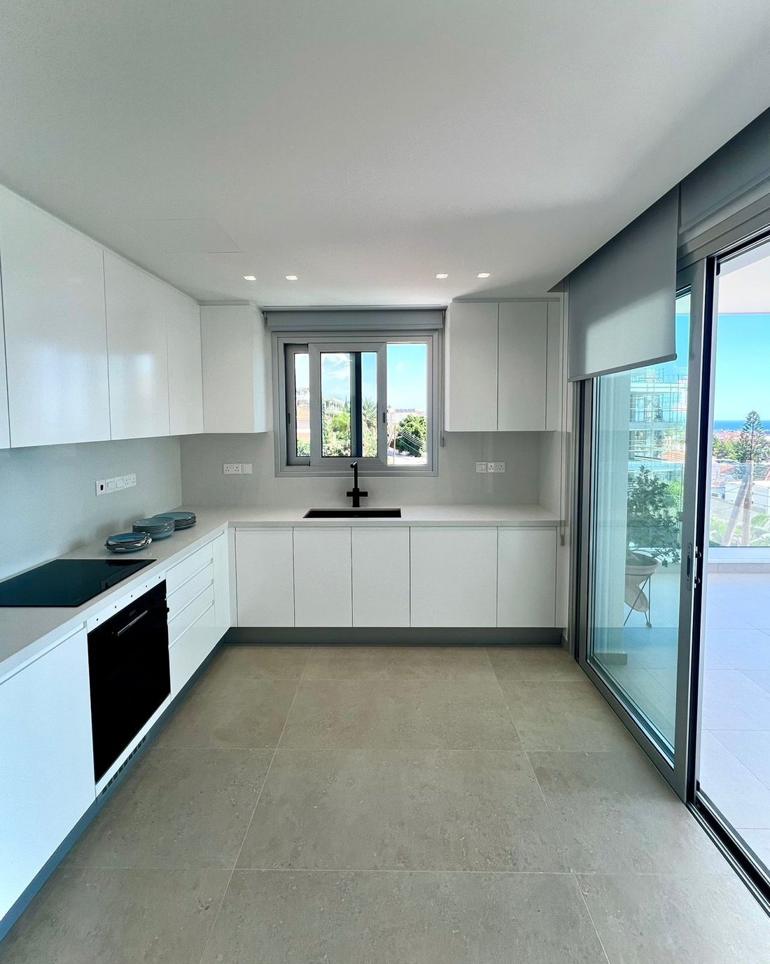 Apartment in Agios Athanasios, Limassol, Cyprus 5 - 17471586