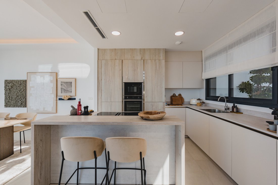 Villa in Rio Real, Marbella, Andalusia 5 - 17474072