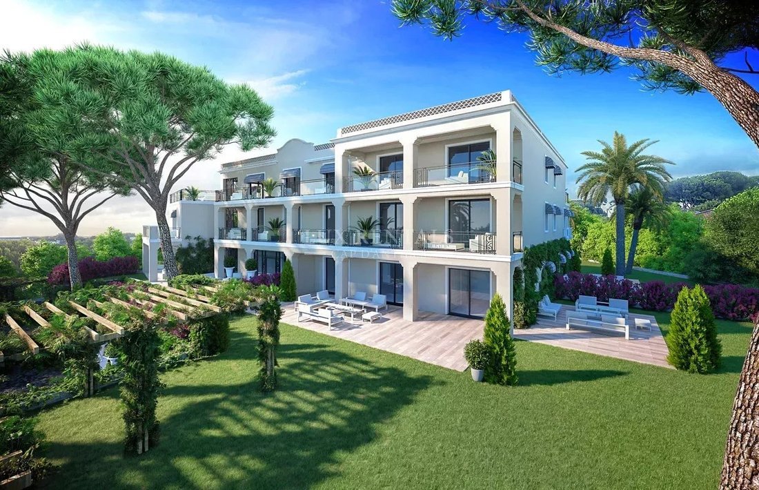Apartment in Antibes, Provence-Alpes-Côte d'Azur, France 1 - 14343299