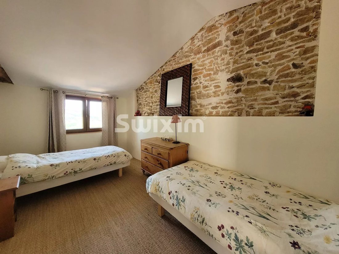 House in Saint-Amour-Bellevue, Bourgogne – Franche-Comté, France 3 - 17470953