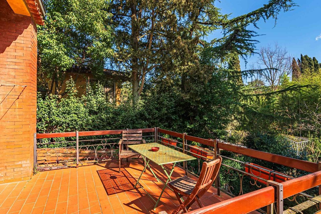 Apartment in Pian dei Giullari, Florence, Italy 3 - 17474196