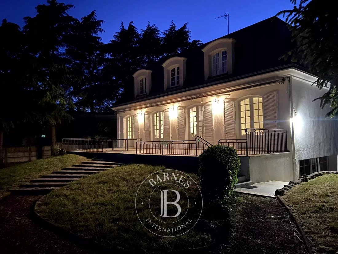 Townhouse in Cabochon Quiniere, Blois, France 2 - 17470536
