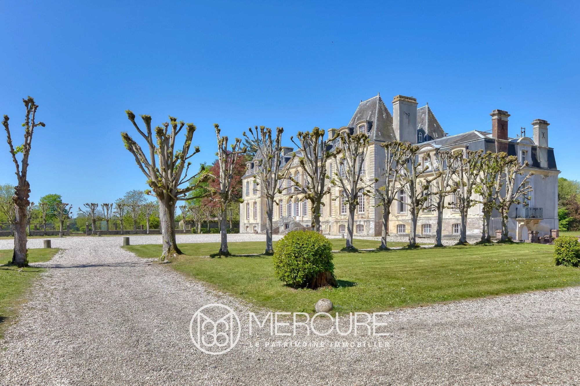 Proximity Bayeux Elegant 18th Century Chateau With 60 Ha Park