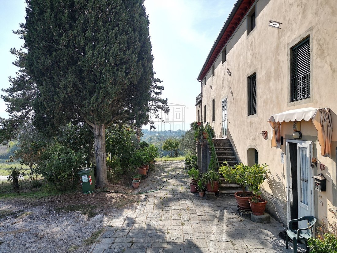 Country House in Center, Pescia, Tuscany 3 - 17473274