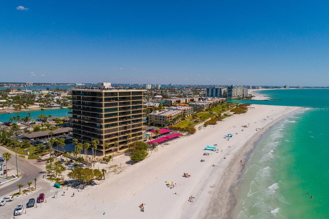 Condo in St. Pete Beach, Florida, United States 1 - 17473540