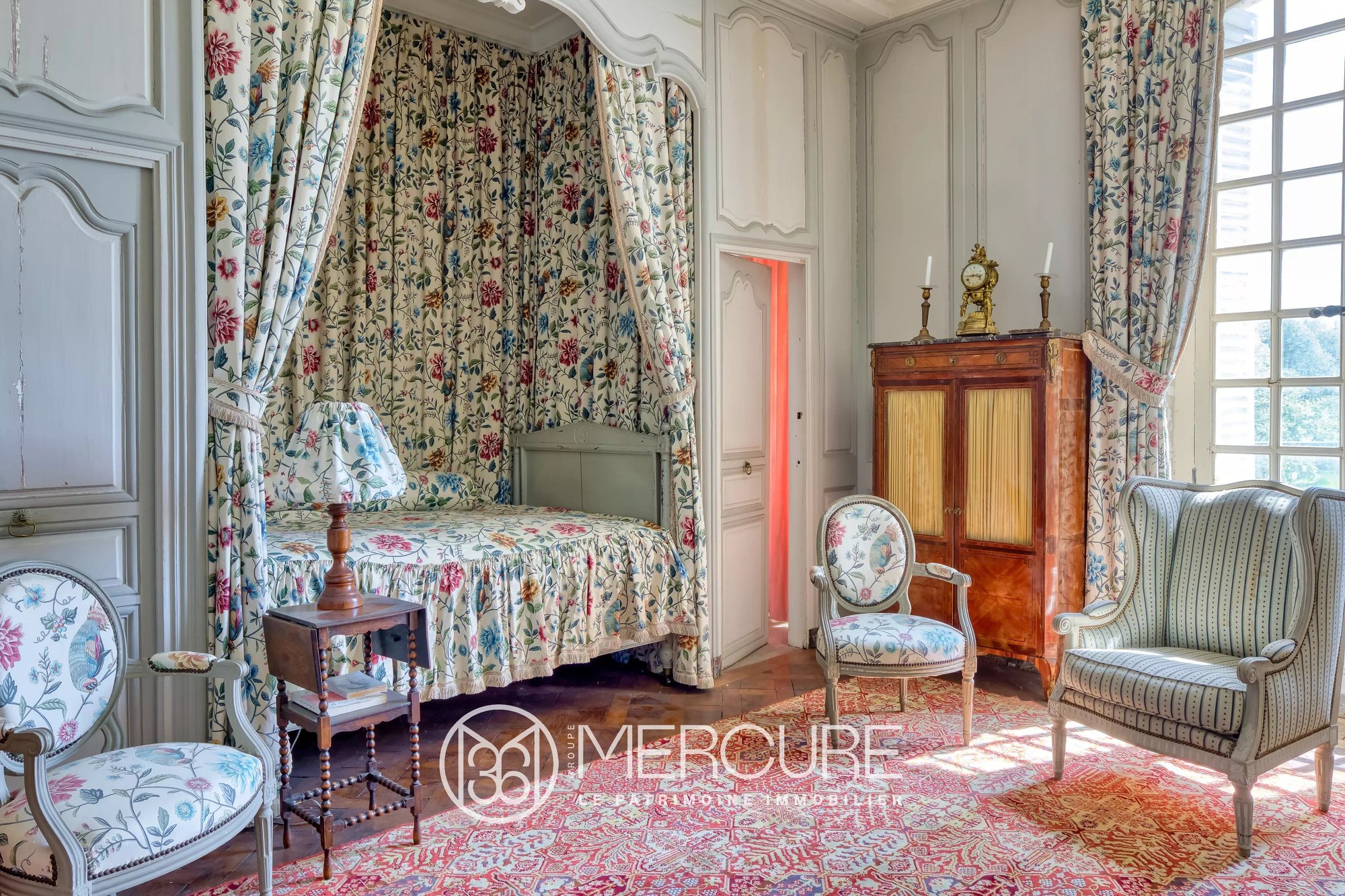 Proximity Bayeux Elegant 18th Century Chateau With 60 Ha Park