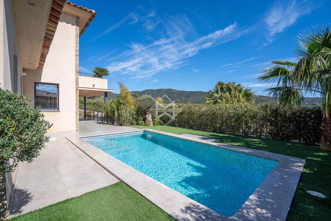 Villa in Ville-Les Saquedes-Le Bouillonnet, Sainte-Maxime, France 3 - 17472068