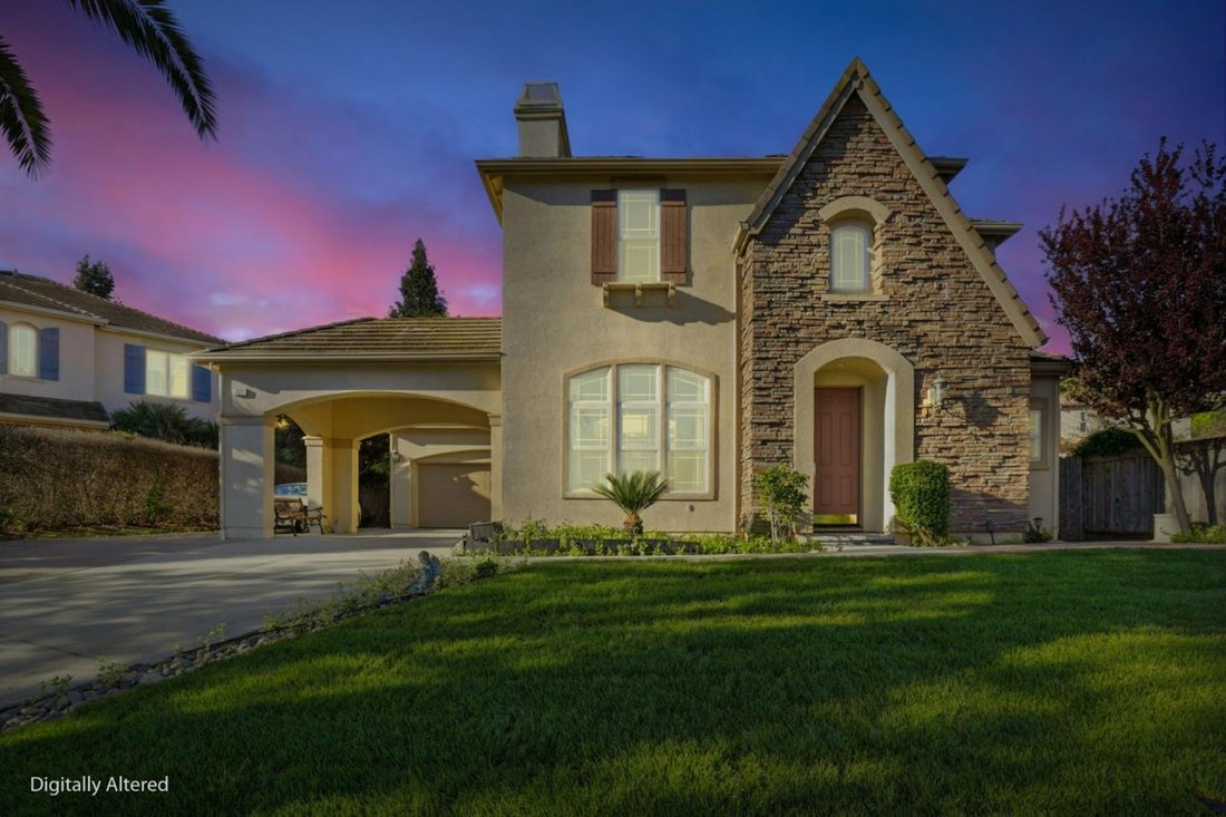 House in Gilroy, California, United States 2 - 17472546