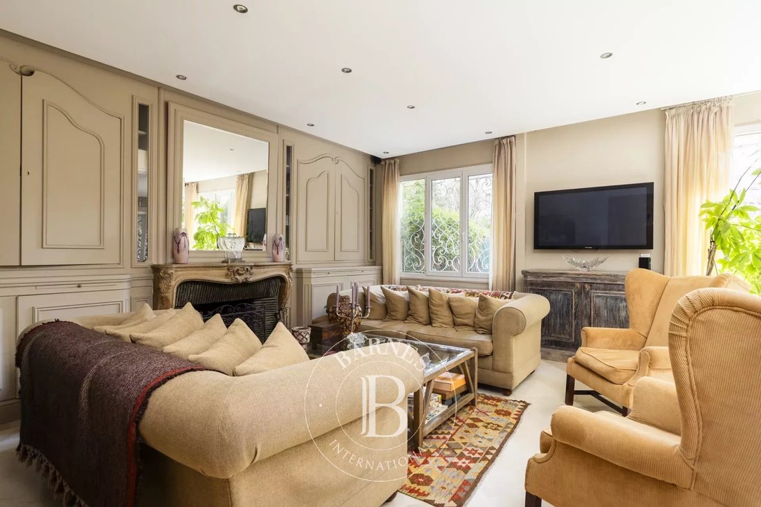 Apartment in Bois de Boulogne, Paris 16e Arrondissement, Paris 3 - 17471999