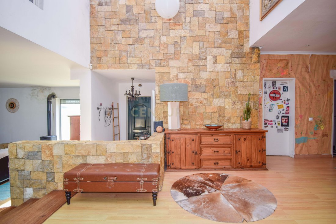 Villa in Rio de Mouro, Lisbon, Portugal 1 - 17473900