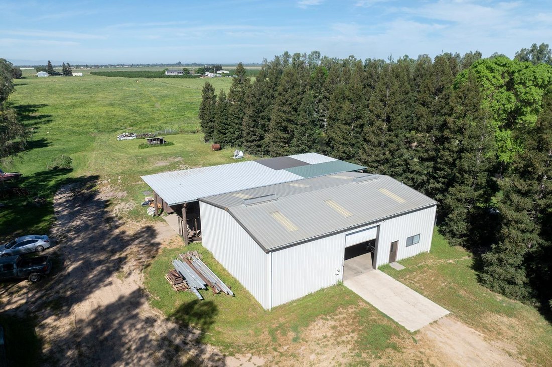 House in Denair, California, United States 3 - 17474156