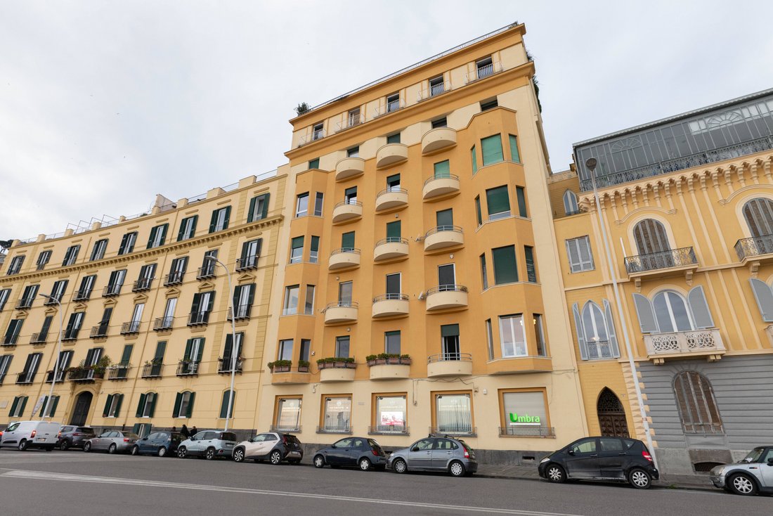 Apartment in Mergellina, Naples, Campania 3 - 17475052