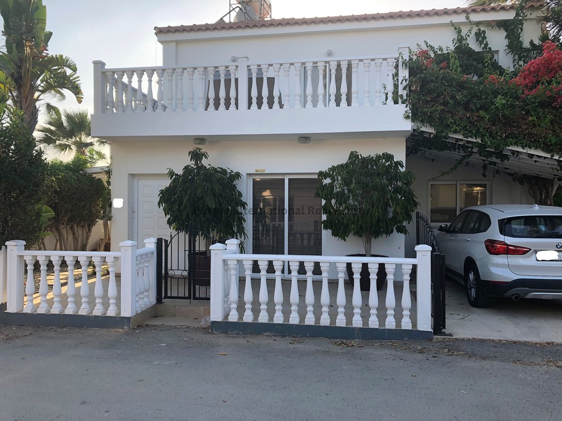 Villa in Sotira, Cyprus 1 - 17472340