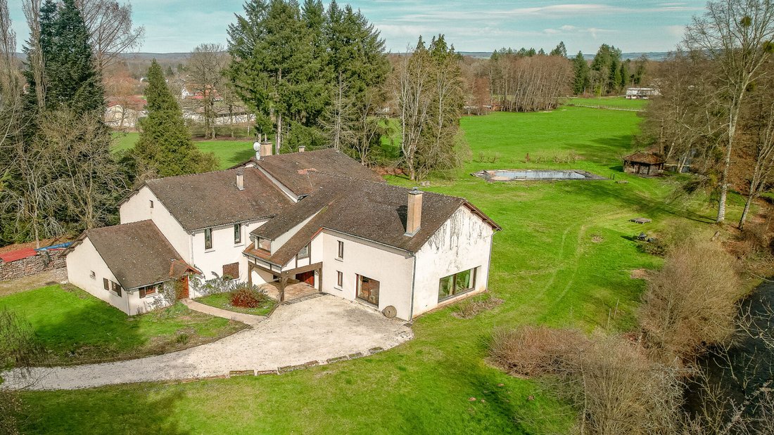 Villa in Corbenay, Bourgogne – Franche-Comté, France 1 - 17474306