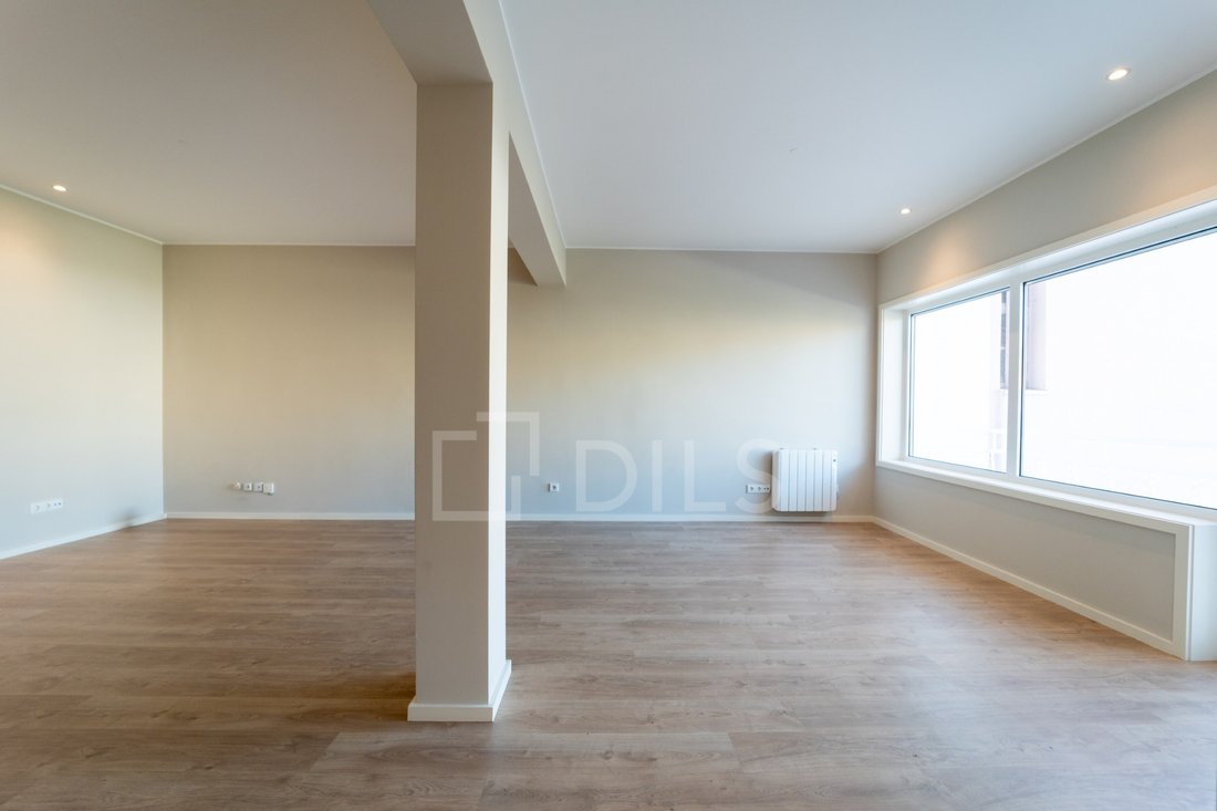 Apartment in Cedofeita, Santo Ildefonso, Se, Miragaia, Sao Nicolau e Vitoria, Porto District, Portugal 3 - 17474270