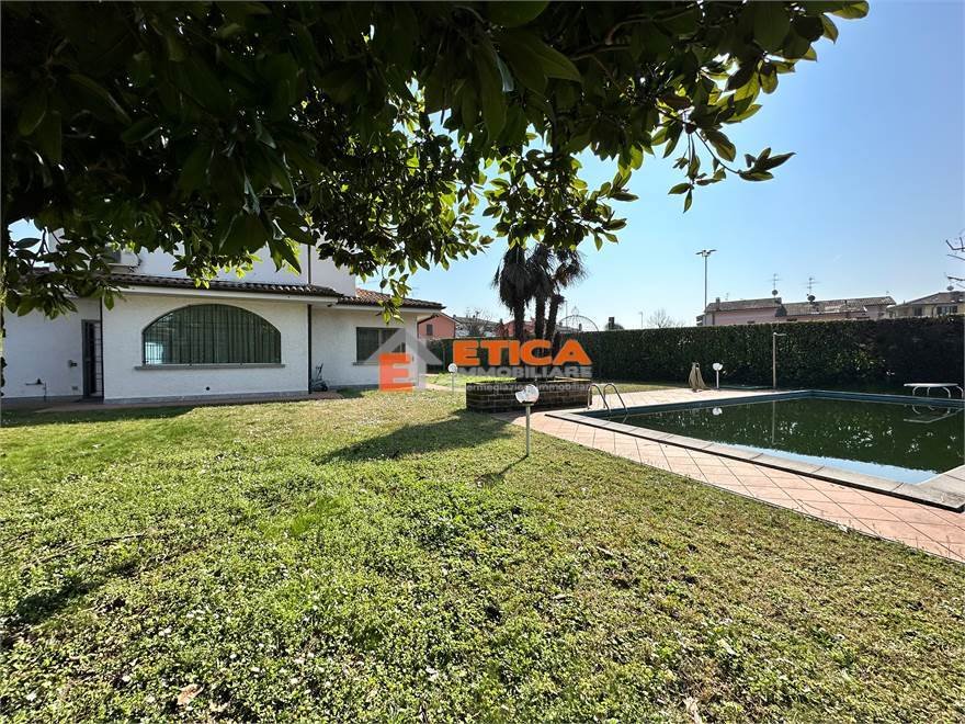 Villa in Segrate Centro, Milano San Felice, Lombardy 5 - 17473133
