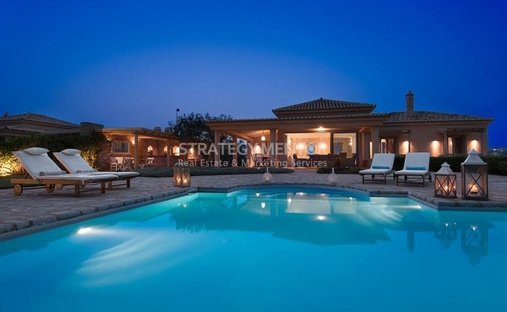 Villa in Koinotita Portoxeliou, Kranidi, Greece 1