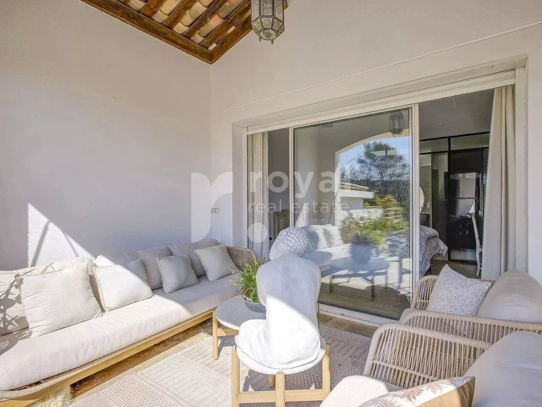 Villa en Mougins, Provenza-Alpes-Costa Azul, Francia 4 - 17451215