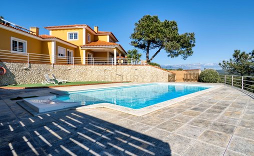 Villa in São Martinho do Porto, Leiria, Portugal 1