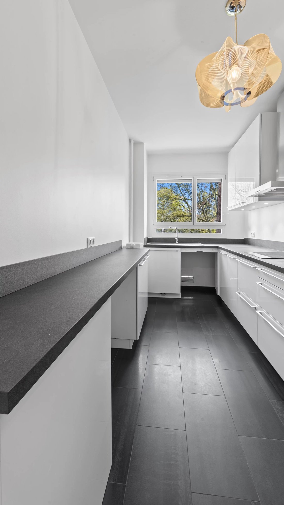 Apartment in Les Bures, Garches, France 4 - 17471203