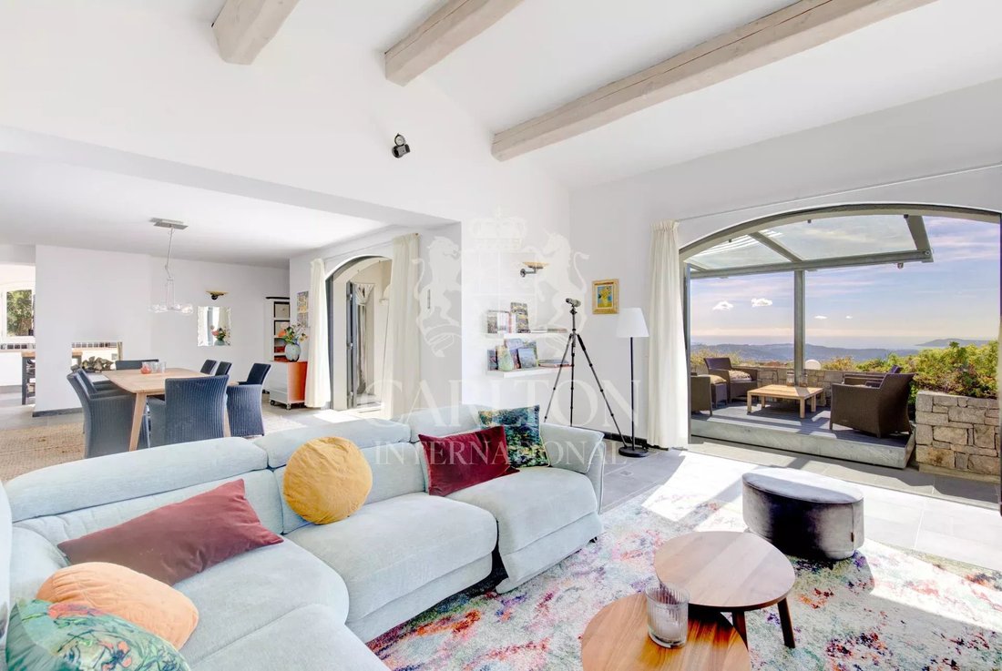 Villa in Châteauneuf-Grasse, Provence-Alpes-Côte d'Azur, France 5 - 17470713