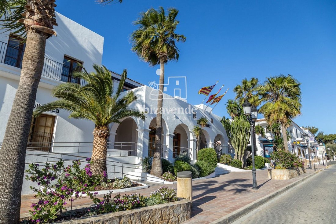 Villa in Sant Josep de sa Talaia, Balearic Islands, Spain 4 - 17471293