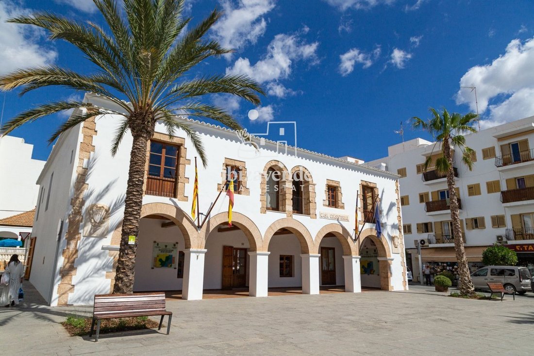 Villa in Santa Eularia des Riu, Balearic Islands, Spain 2 - 17471305