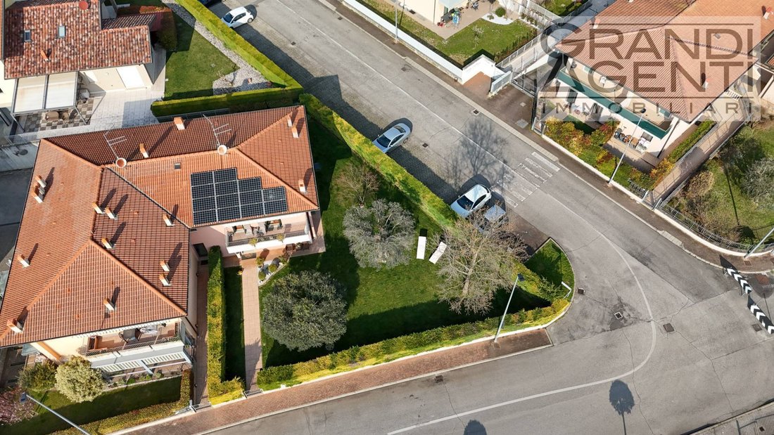 Villa in Zevio, Veneto, Italy 3 - 17475058