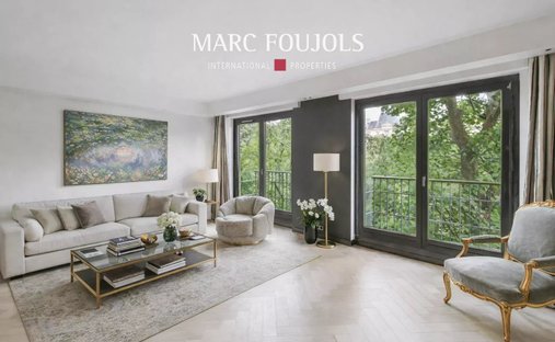 Apartment in Porte Dauphine, Paris 16e Arrondissement, Paris 1