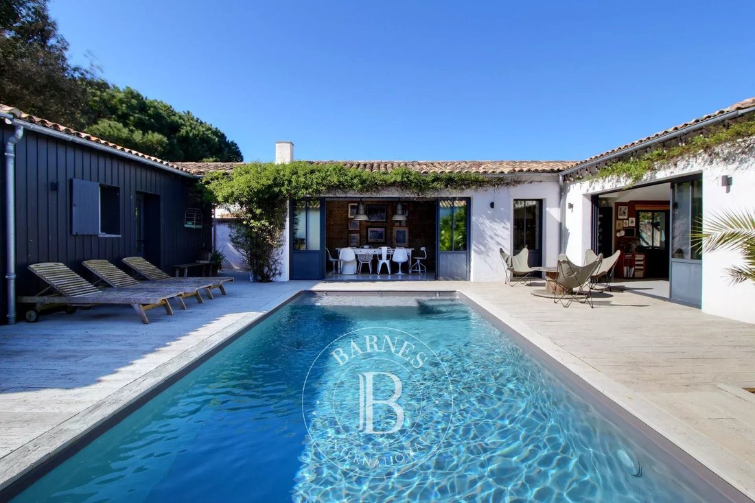 House in Saint-Clement-des-Baleines, Nouvelle-Aquitaine, France 2 - 17003539