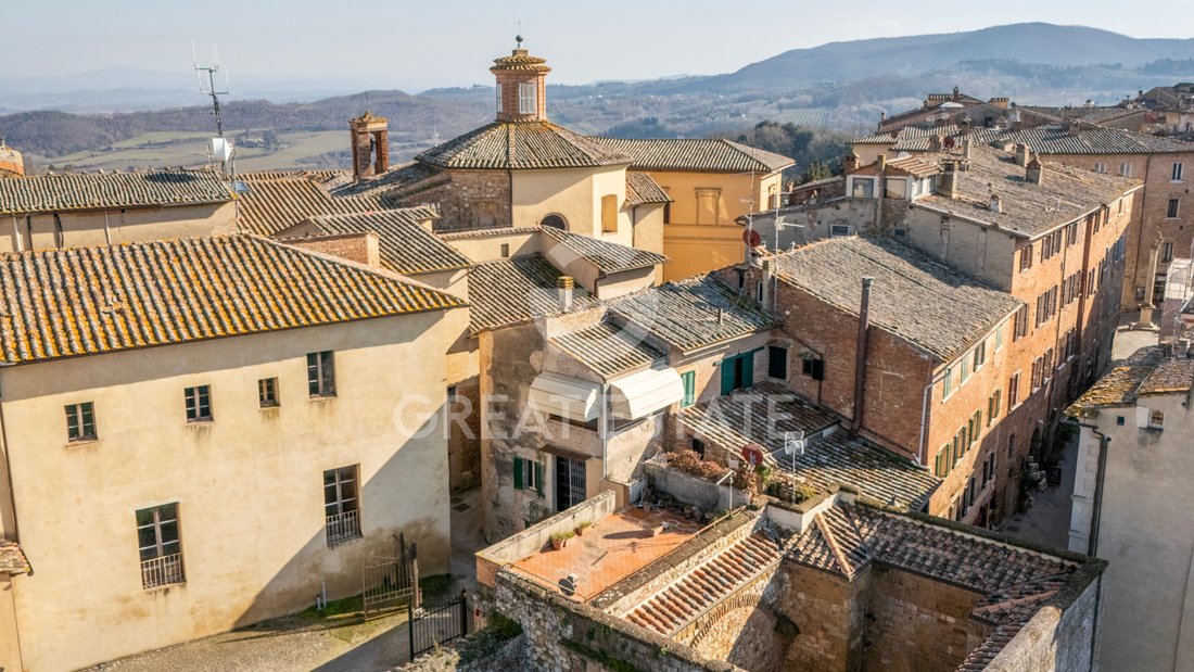 Estate in Montepulciano, Tuscany, Italy 4 - 17474084