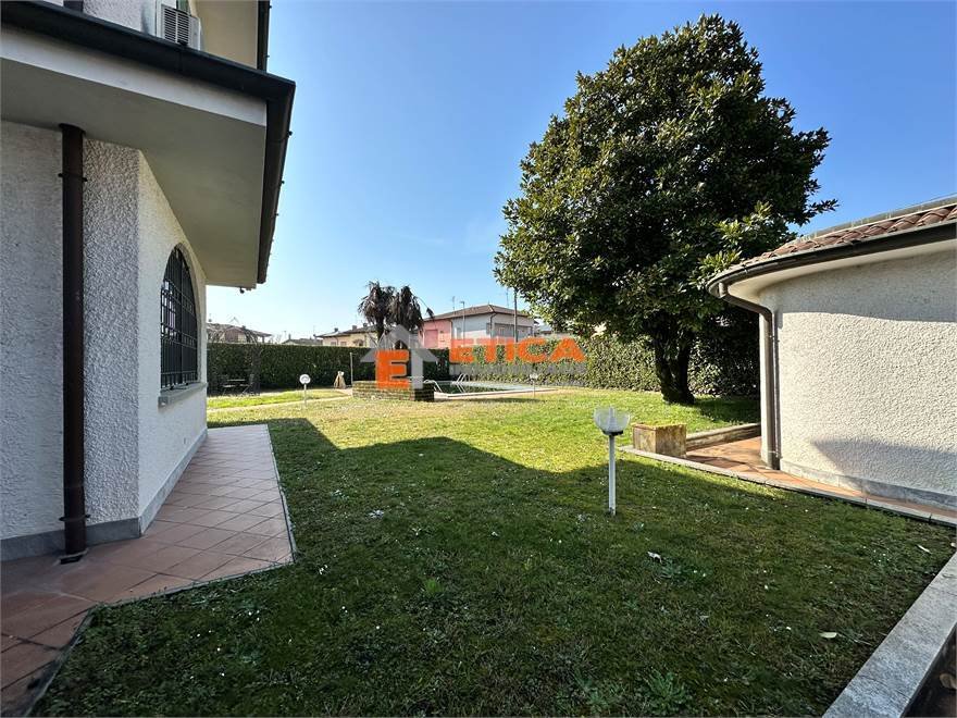Villa in Segrate Centro, Milano San Felice, Lombardy 2 - 17473133