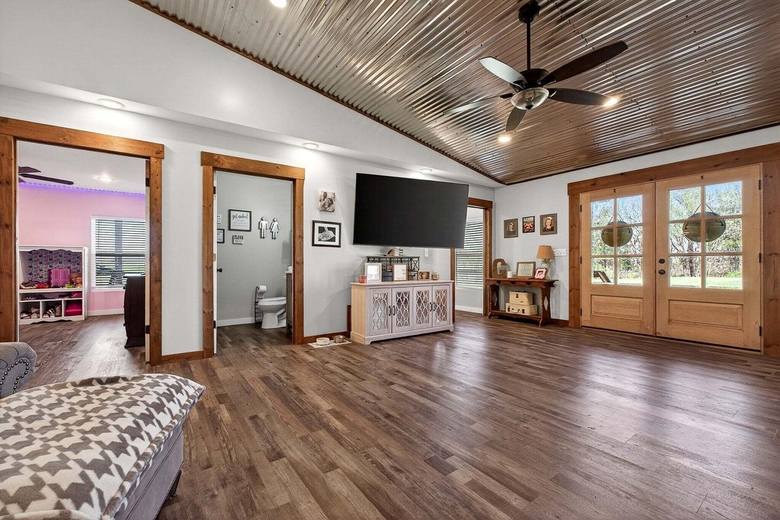 House in Alexandria, Tennessee, United States 4 - 17471341